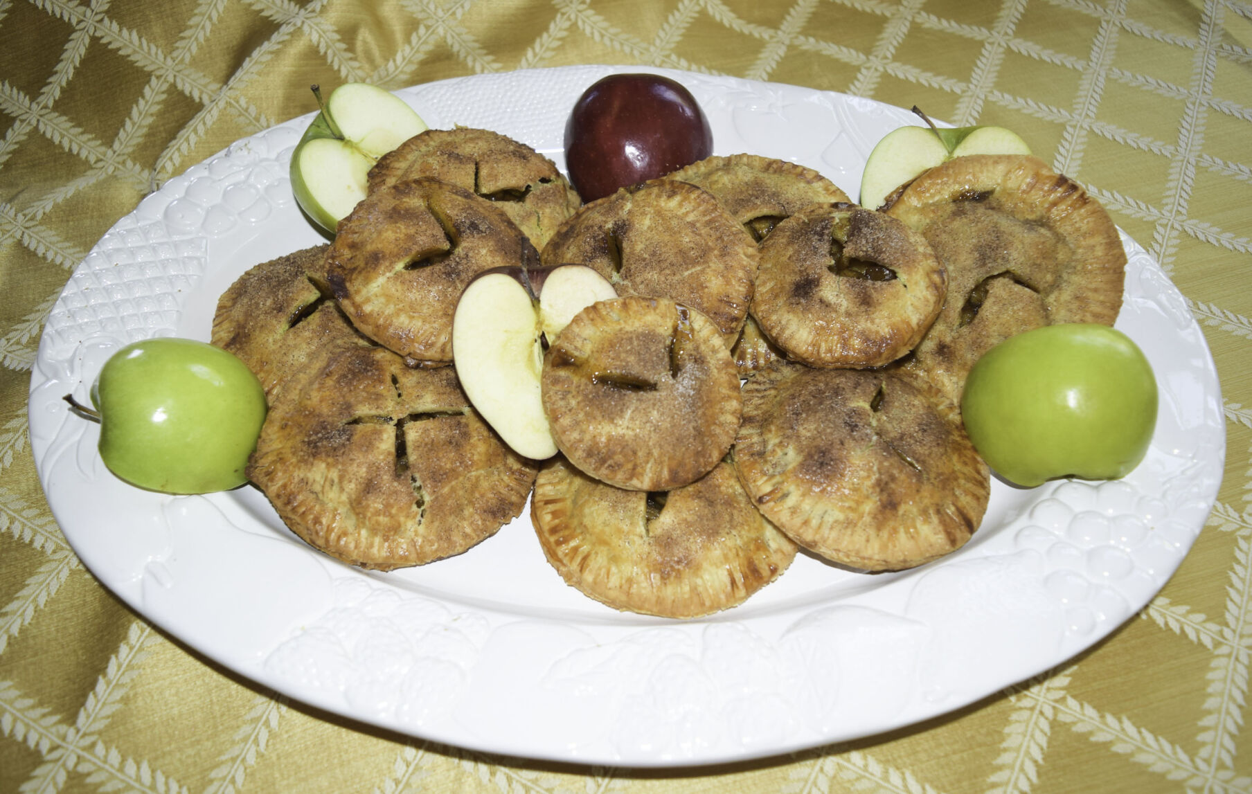 Apple pies